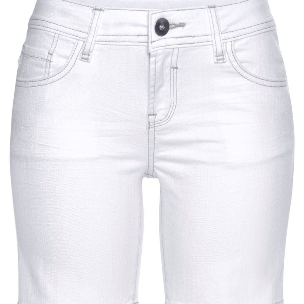 Lascana denim shorts.  White. Size 12. New with tags!